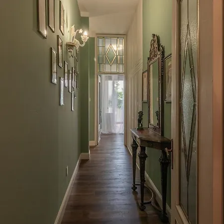 The House Of Harry Potter And A Story Appartement Ferrare