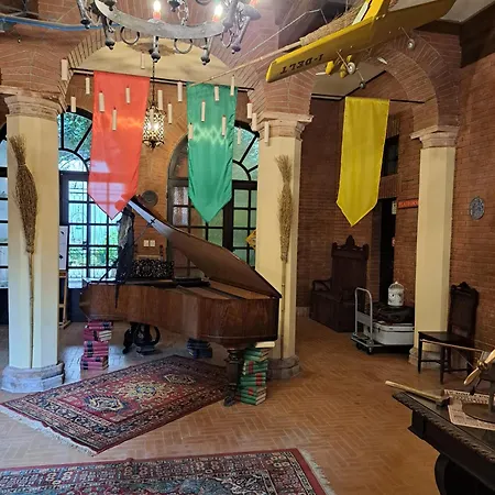 Guesthost - The House Of Harry Potter And A Story Lägenhet Ferrara