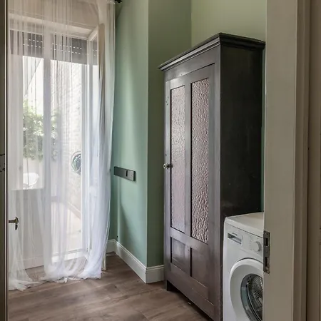 The House Of Harry Potter And A Story