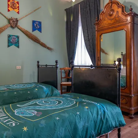 The House Of Harry Potter And A Story