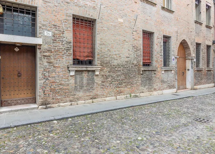 Apartament Guesthost - The House Of Harry Potter And A Story *