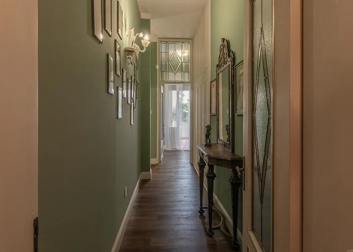 Guesthost - The House Of Harry Potter And A Story شقة فيرّارا