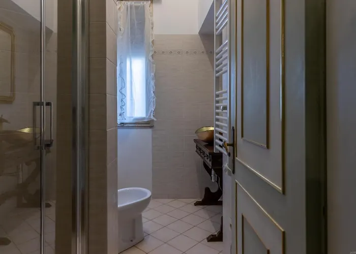 Guesthost - The House Of Harry Potter And A Story Appartamento Ferrara